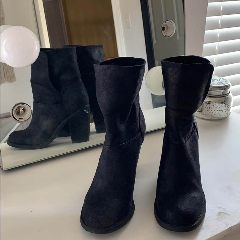 versatile booties - Picture 2 of 2